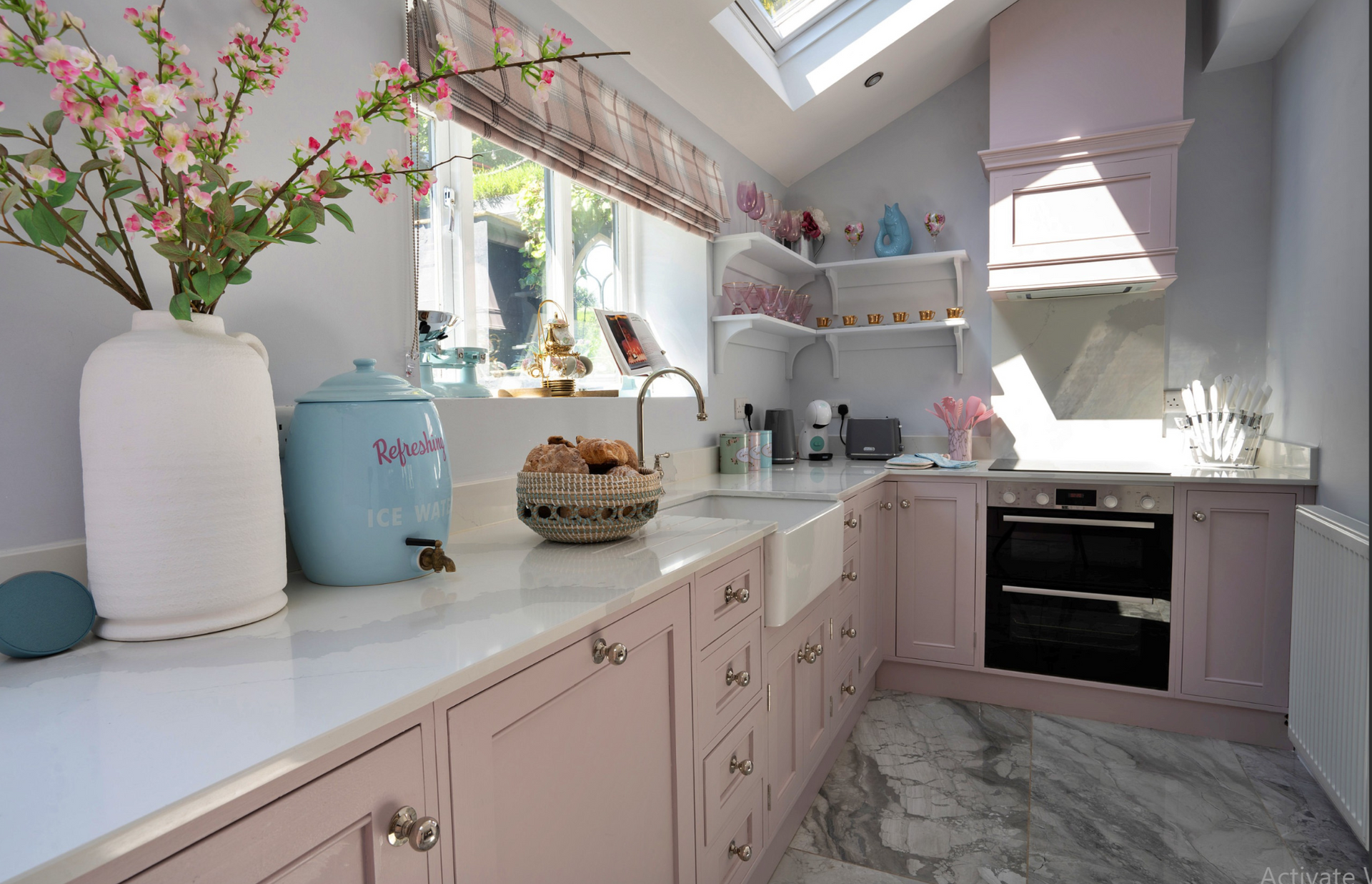 Limestone Cottage - Stunning dusky pink and white top kitchen