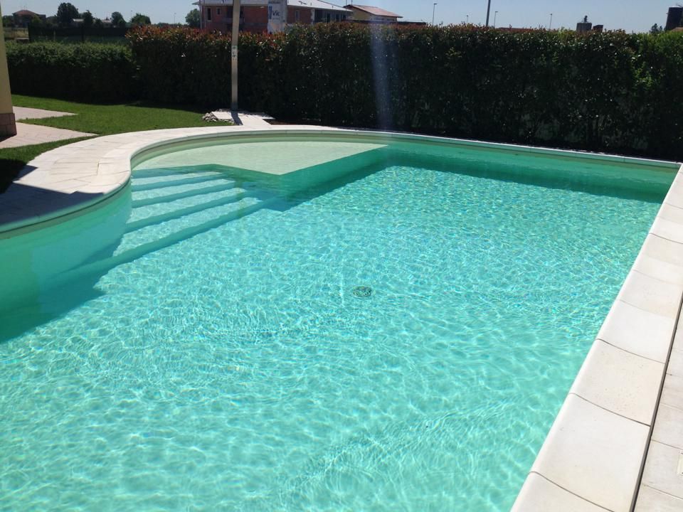 installazione e manutenzione di piscine