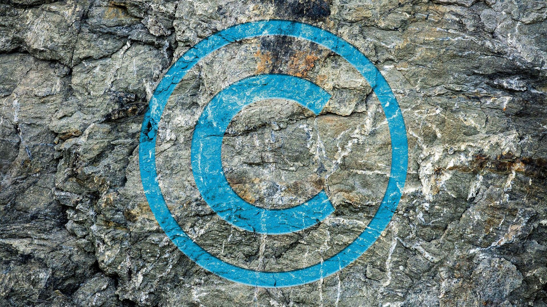 laser engraved copyright symbol in stone