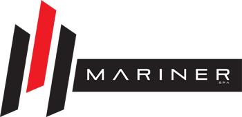 Logo Mariner con simbolo angolare nero e rosso su sfondo bianco.