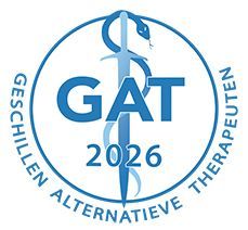 Blue GAT 2026 logo with caduceus symbol and circular text “Geschillen Alternatieve Therapeuten”
