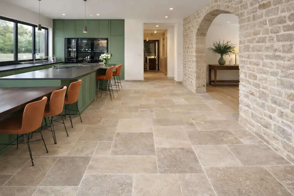 Carreaux de sol effet Pierre bourgogne :  avantages, inconvénients