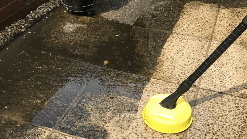 Entretenir un carrelage extérieur