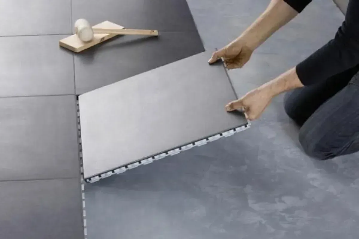 Carrelage clipsable