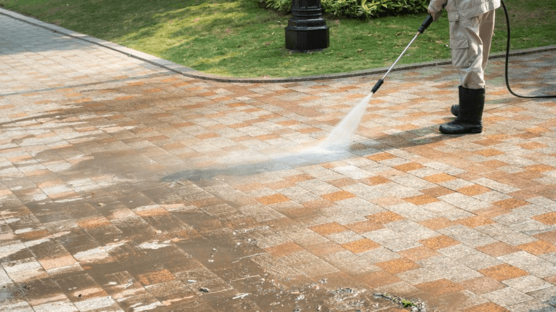 Entretenir un carrelage extérieur