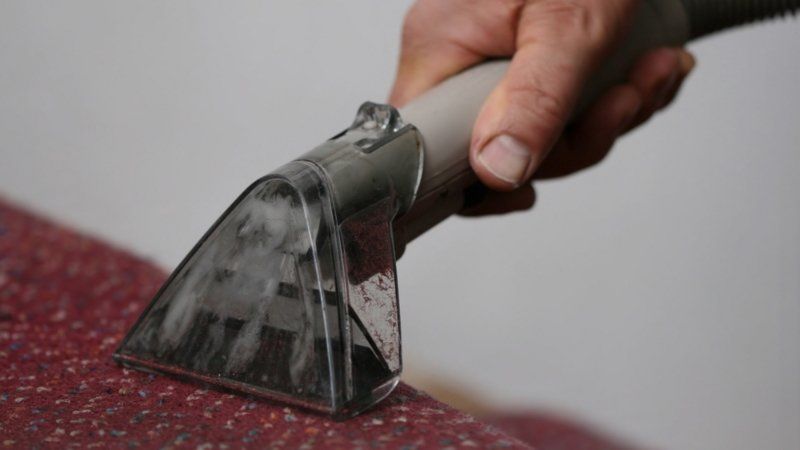 Close up of shampooing stairs