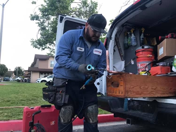 jl plumbing worker