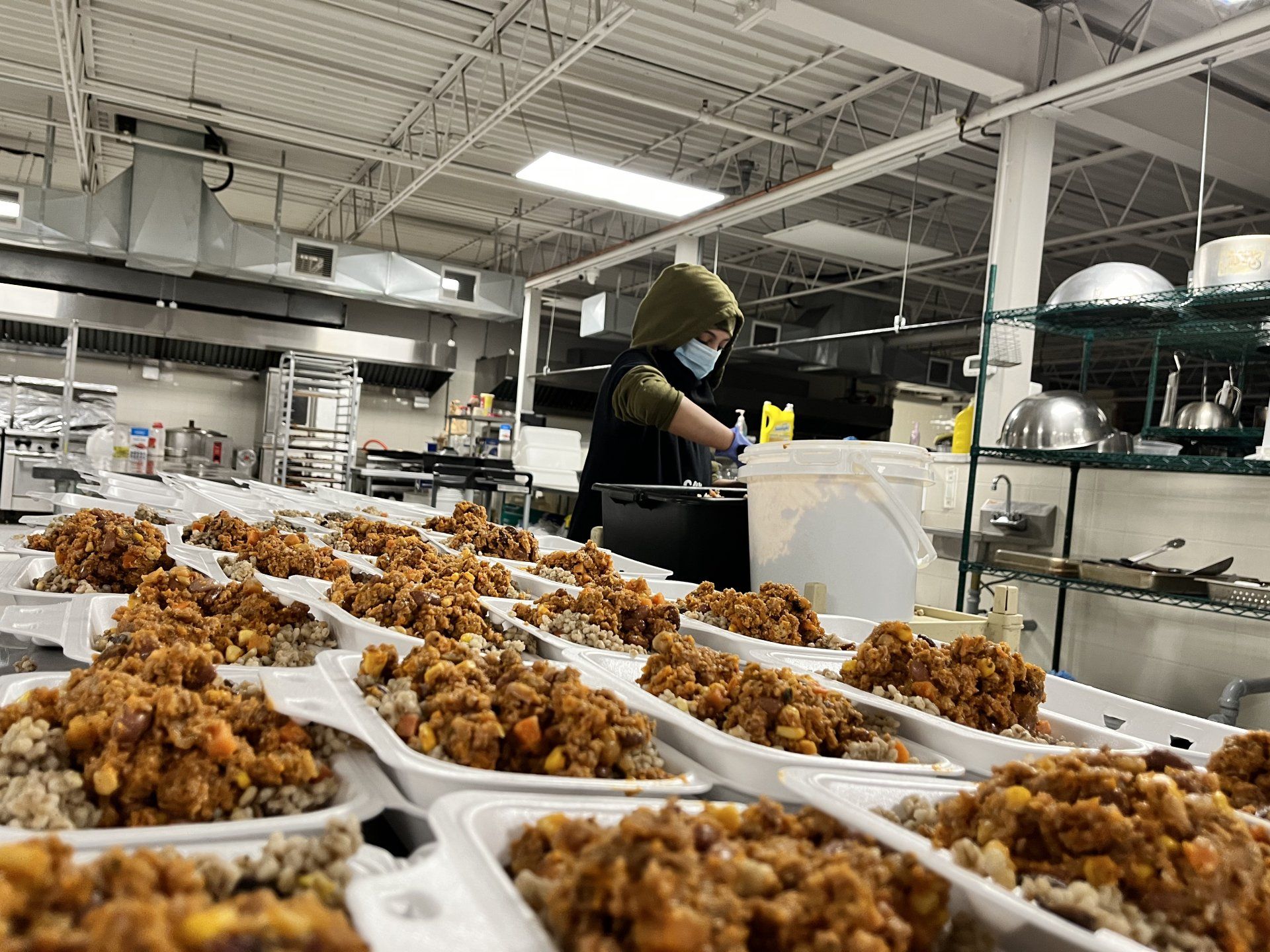 Volunteers preparing food