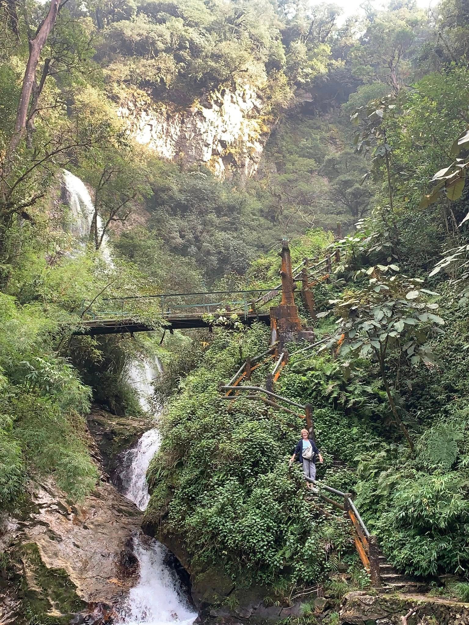 Visit Silver Waterfall & Love Waterfall Visit Silver Waterfall & Love Waterfall