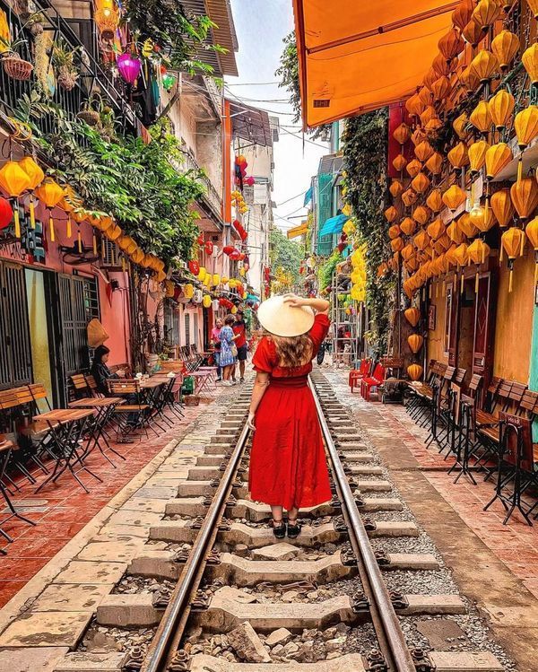 Train Street