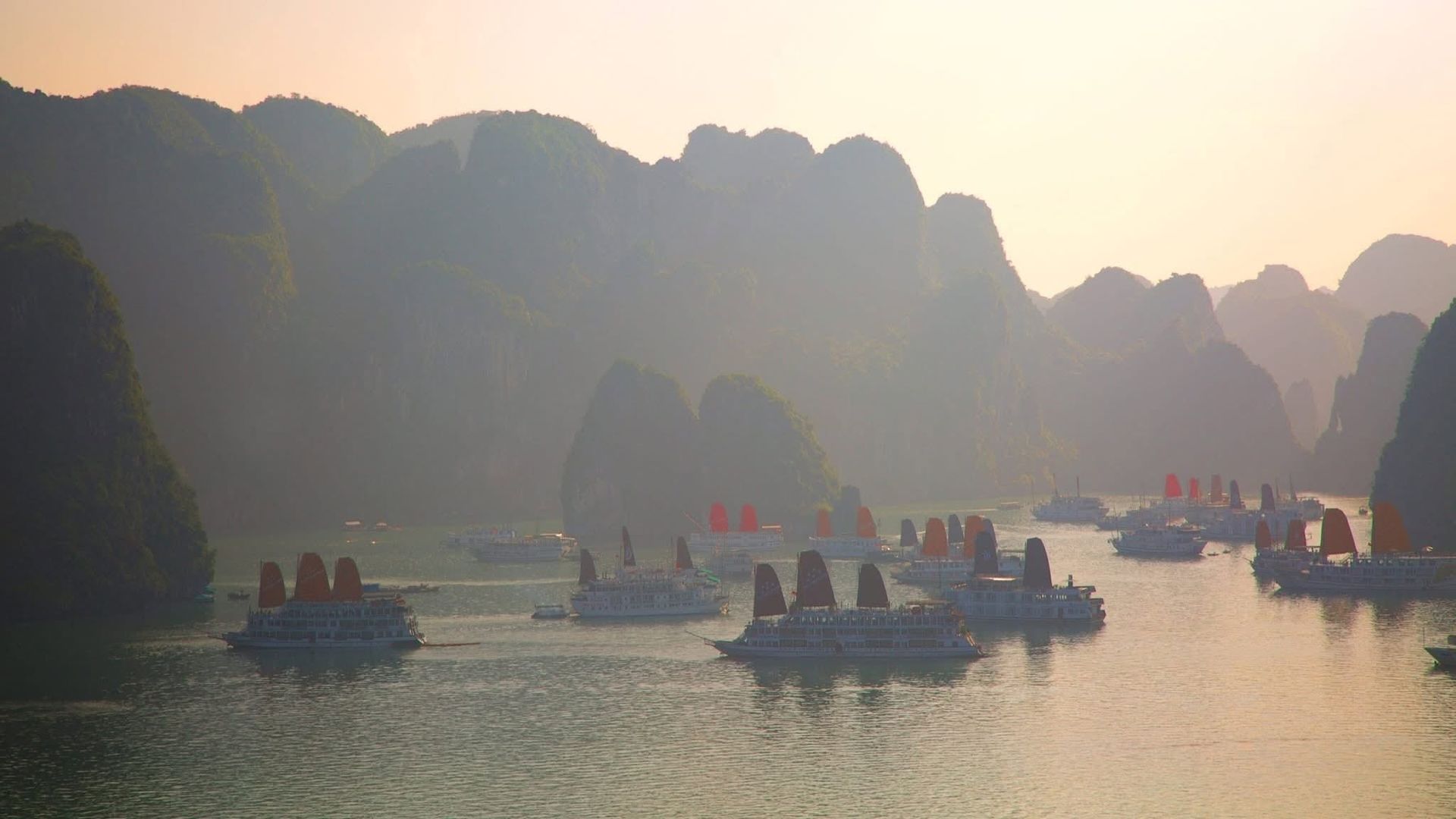 Ha Long Bay