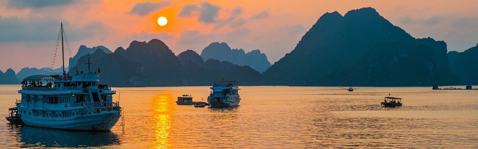 Enjoy Sunrise & Sunset Over the Bay Enjoy Sunrise & Sunset Over the Bay