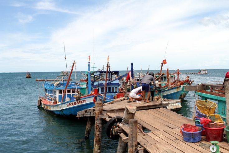 Explore a Fishing Village