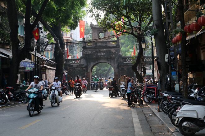 Must-Visit Streets and Landmarks