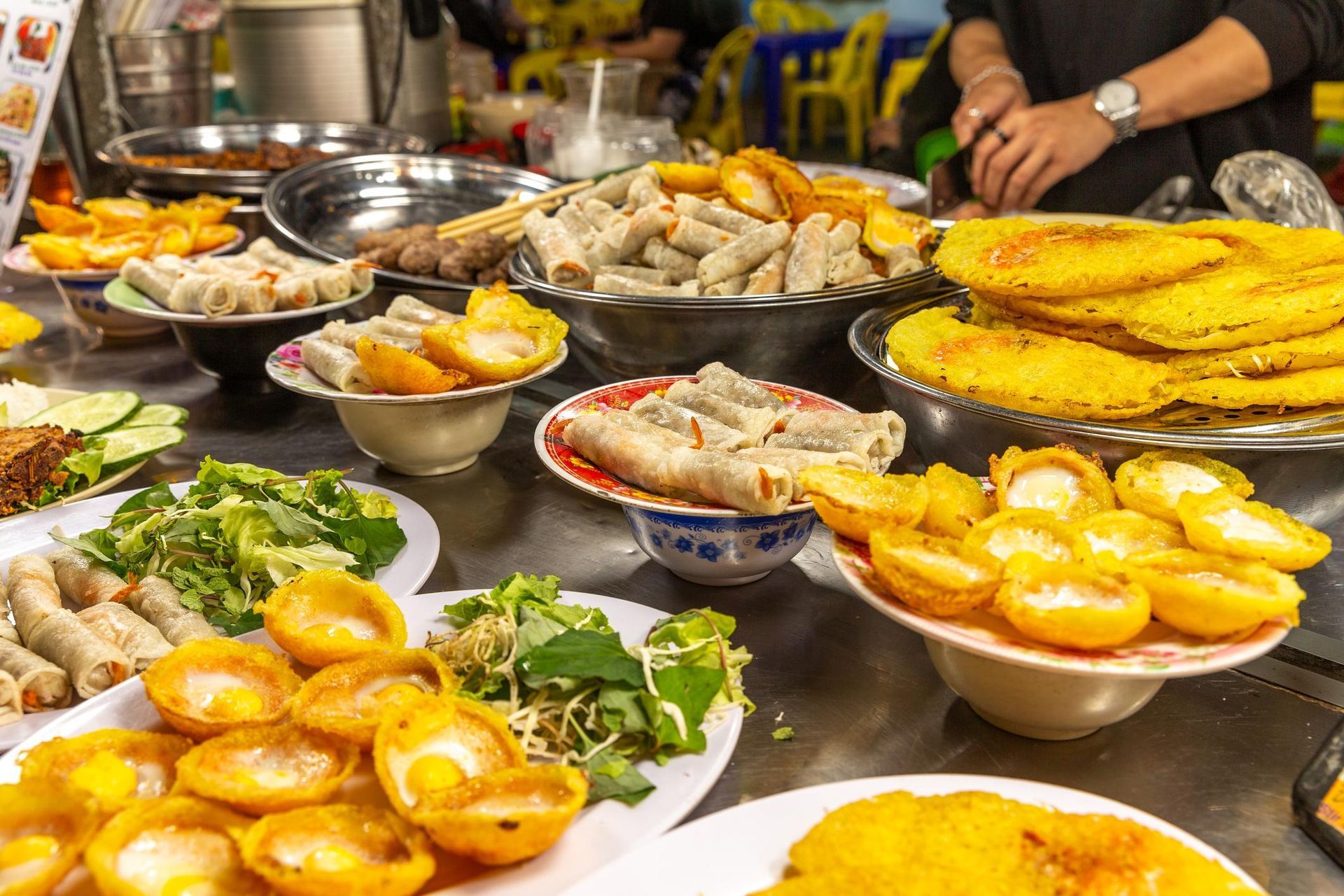 Explore Local Markets & Street Food Culture Explore Local Markets & Street Food Culture