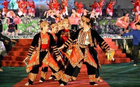 Khau Vai Love Market - Romantic Tradition: The Beauty Of H'Mong Culture in Ha Giang