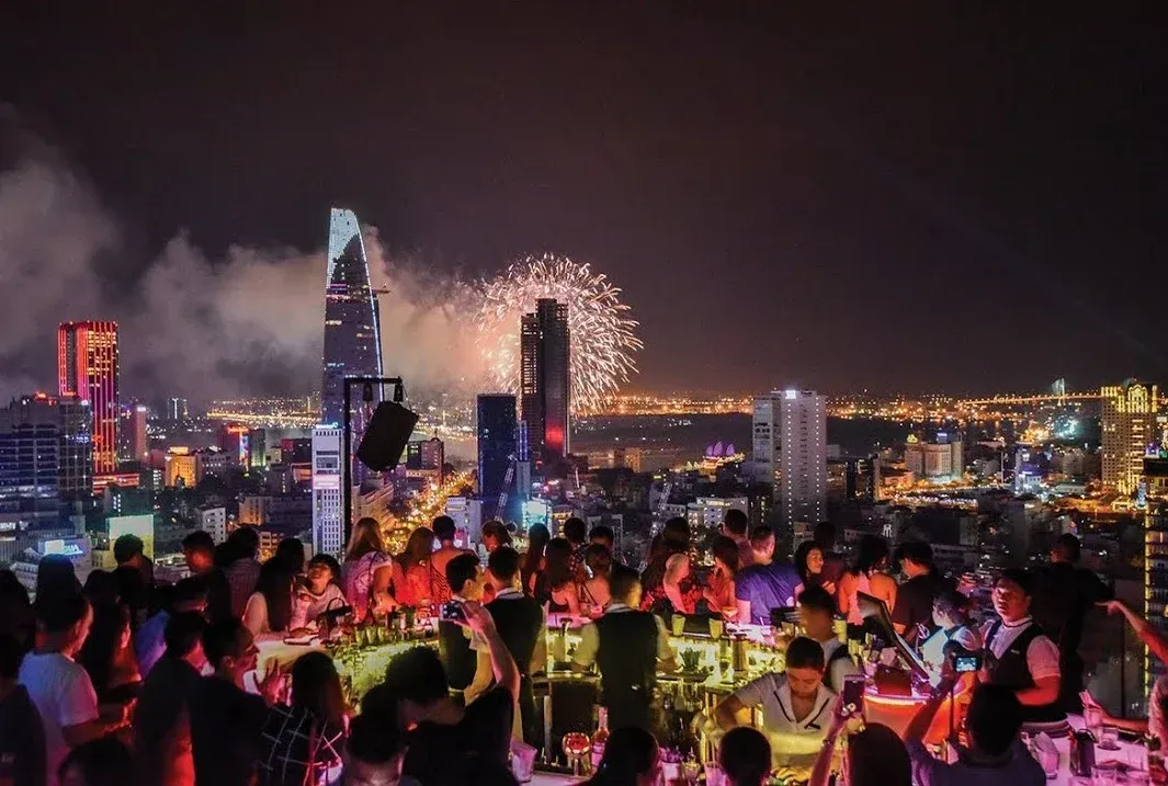 Rooftop Bars & Skyline Views