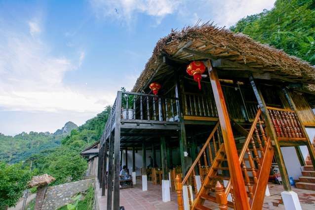 Stay in a Tay Ethnic Homestay