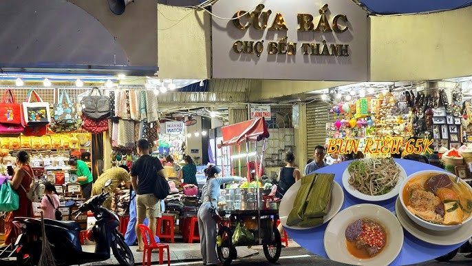 Street Food Adventures – The Heart of Saigon