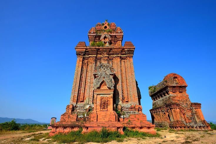 Visit Thap Doi Cham Towers