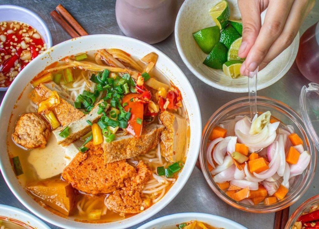 Fish Cake Noodle Soup