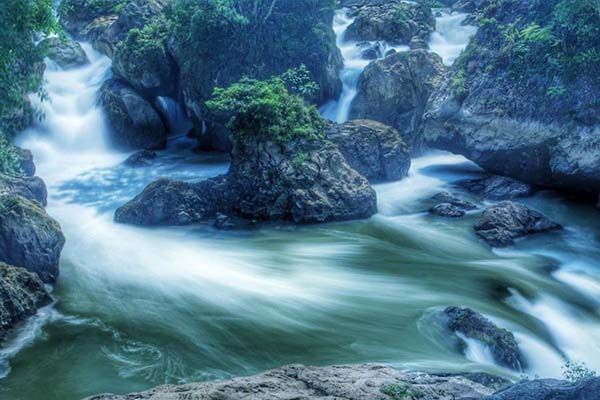 Visit Dau Dang Waterfall (Wild & Untamed)