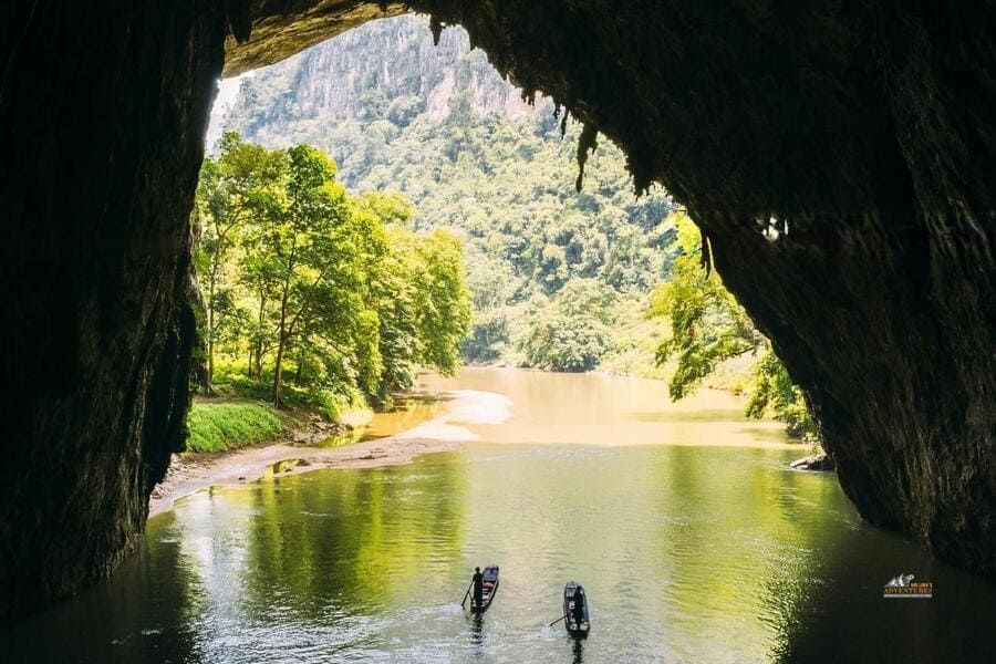 Explore Puong Cave (A River Cave Through the Mountain)