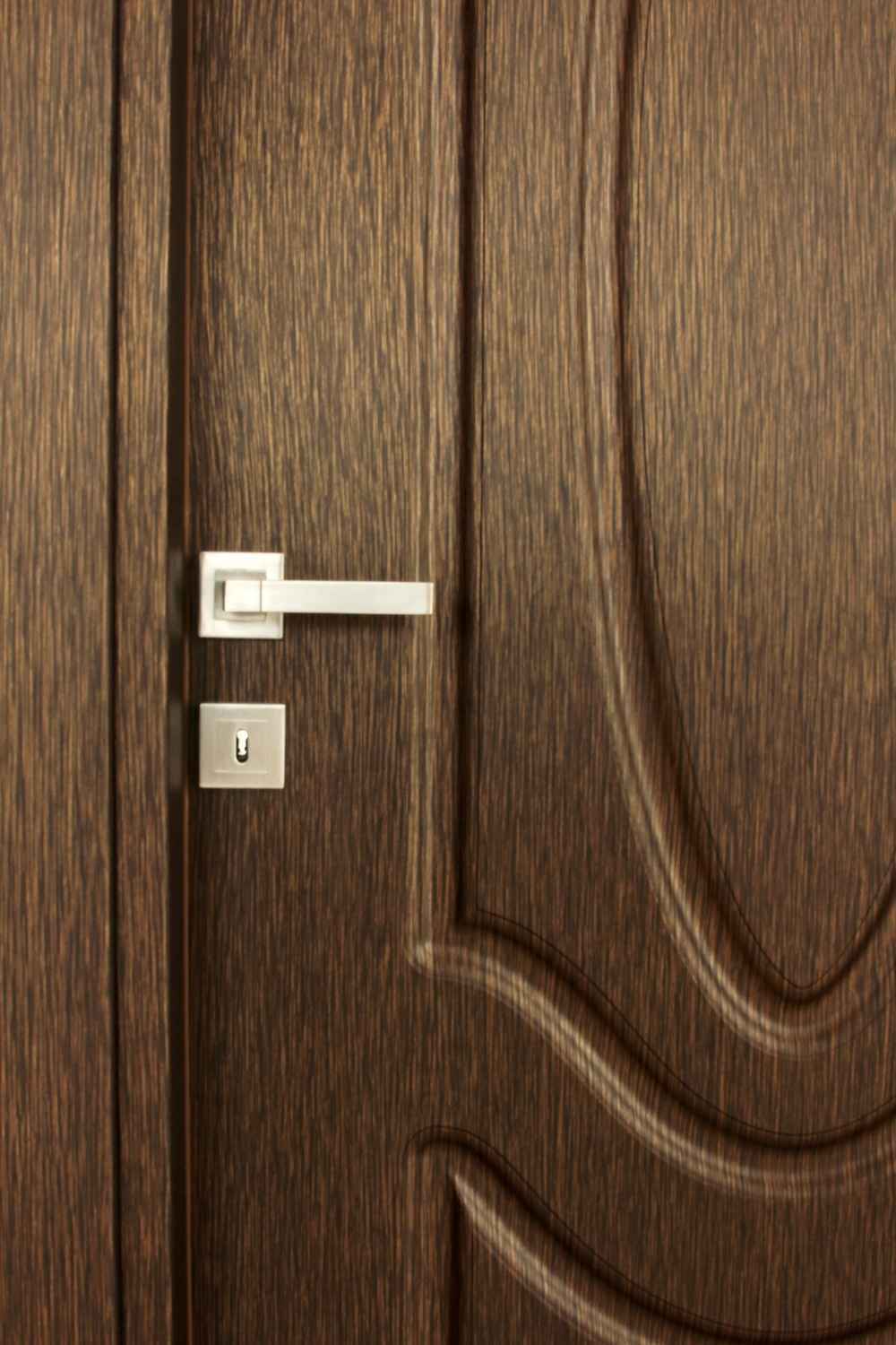 Fabricación puerta madera