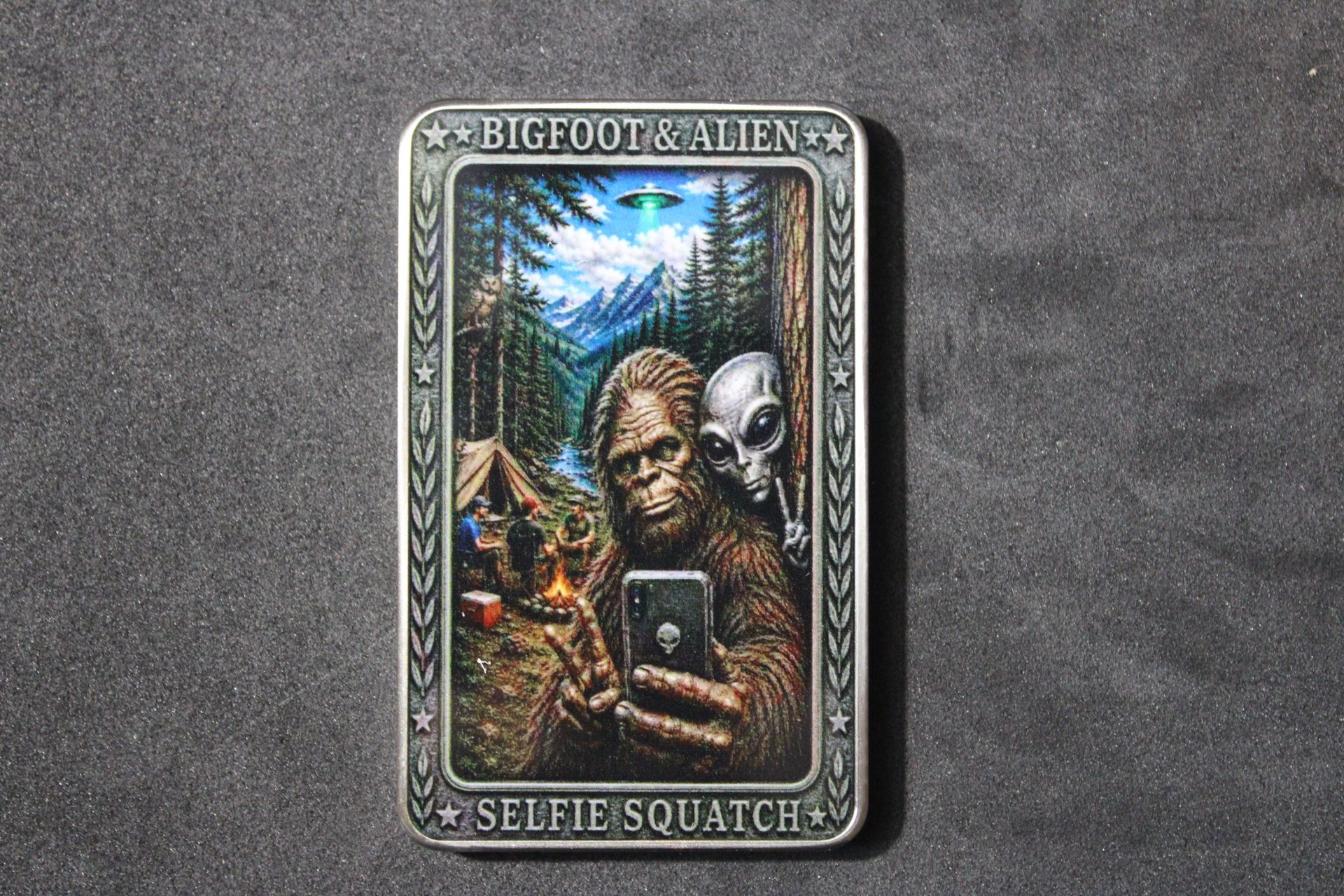 Bigfoot and Alien Caught On Camera 5oz Copper Bar