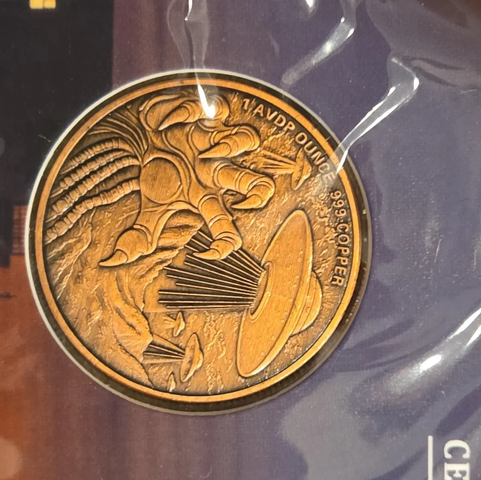 Limited Mintage 1oz Colorized Copper Alien Coin with Certificate Of Authenticity