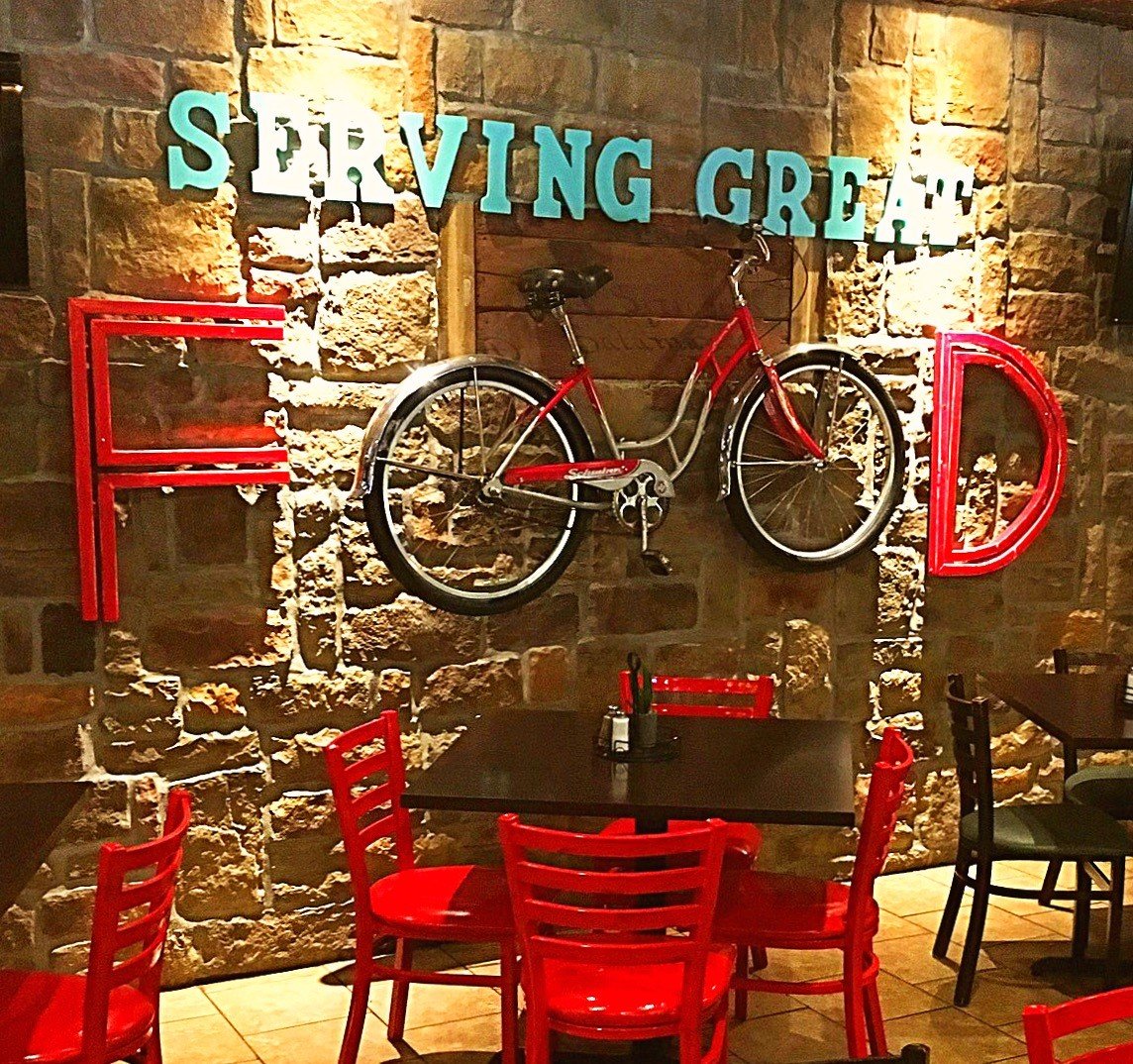 Great Food & Fun l Butler, PA l Handlebar Café