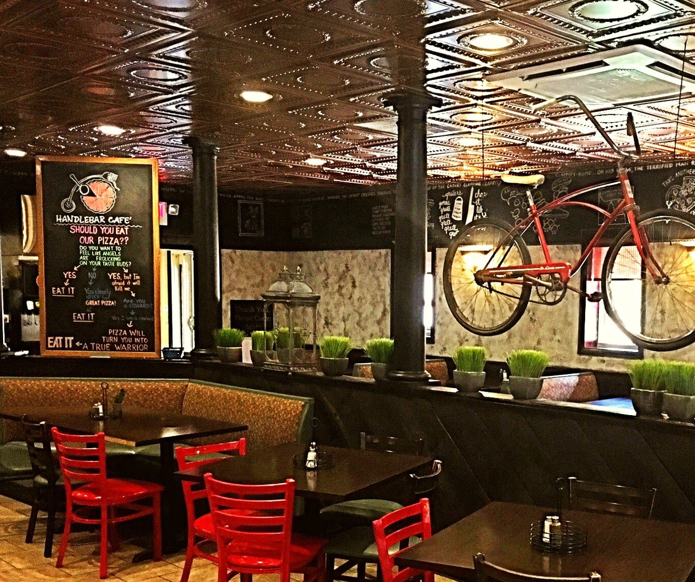 Great Food & Fun l Butler, PA l Handlebar Café