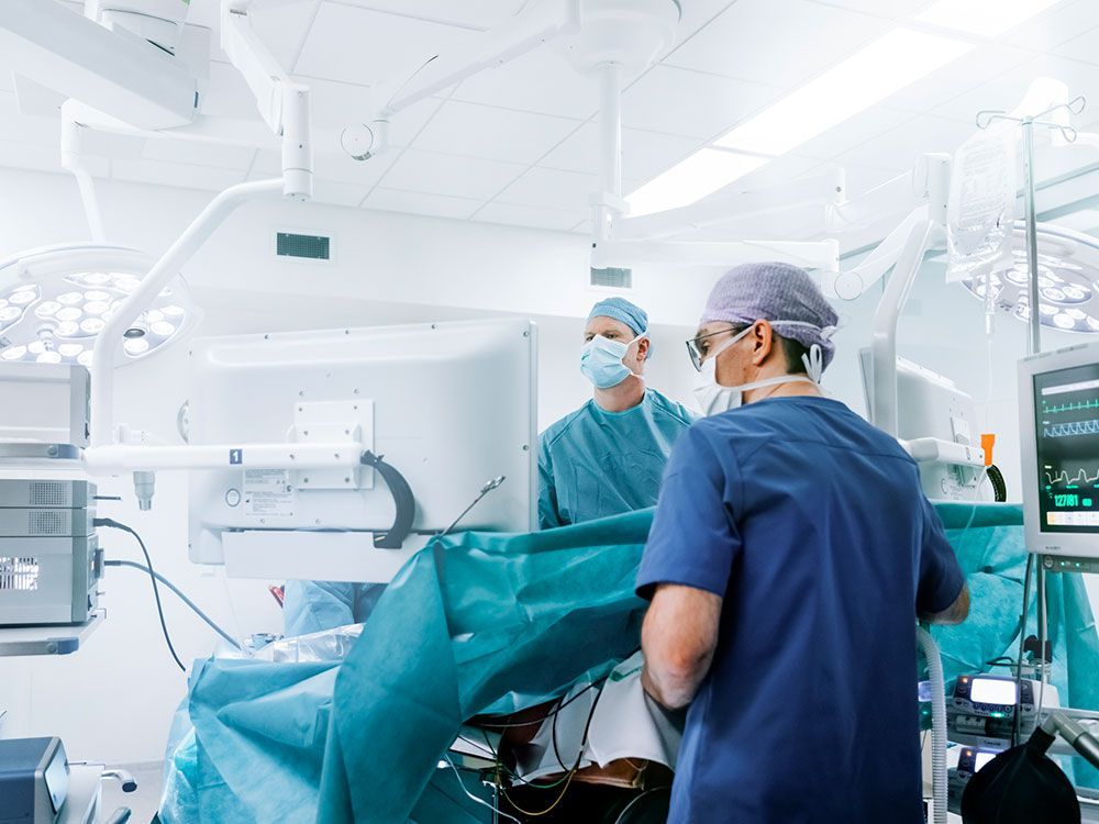 Medical Team Surgery — Sterling Heights, MI — Intracare Surgery Center Medical Team Surgery — Sterling Heights, MI — Intracare Surgery Center