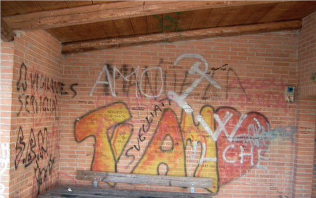 RIMOZIONE GRAFFITI