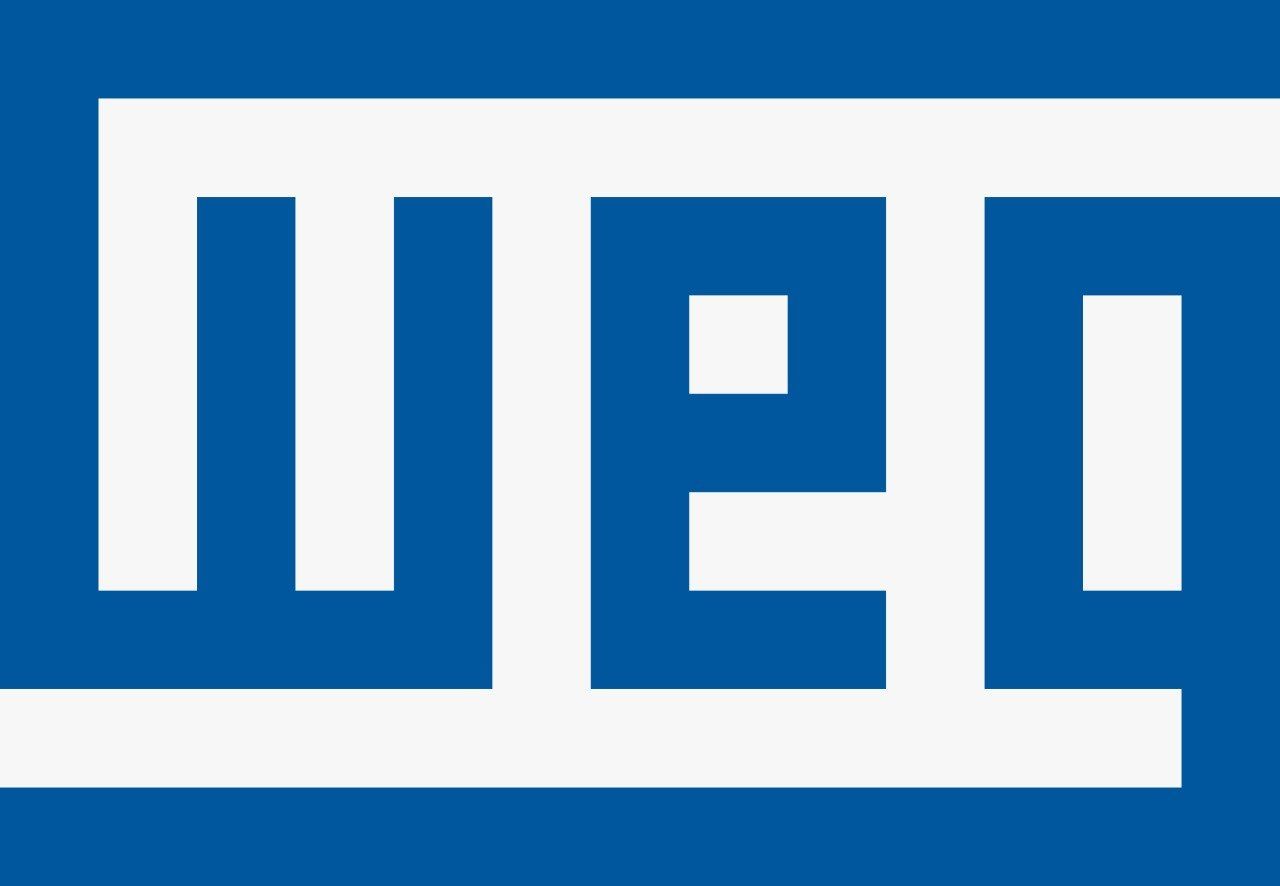 Logotipo blanco estilizado sobre fondo azul con letras árabes y un pequeño recorte cuadrado.