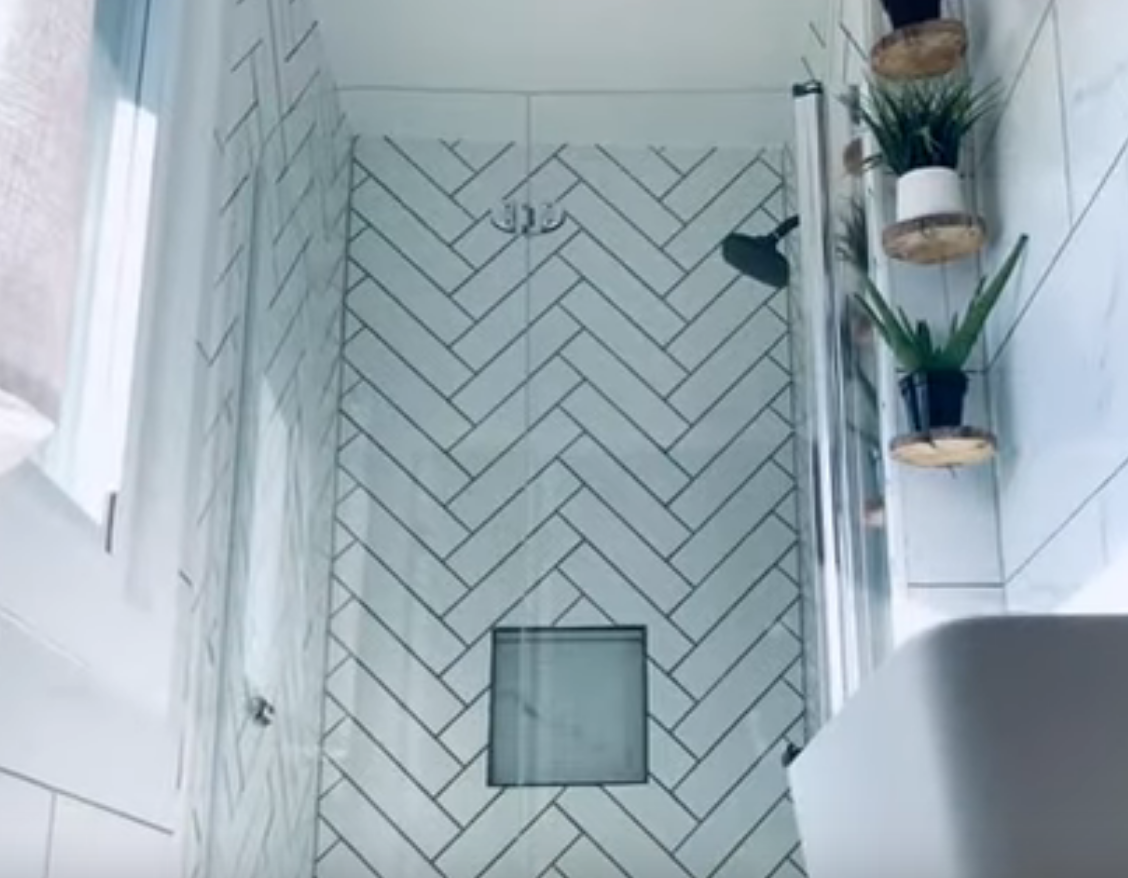 Should you caulk between the tile and the shower pan in a new installation