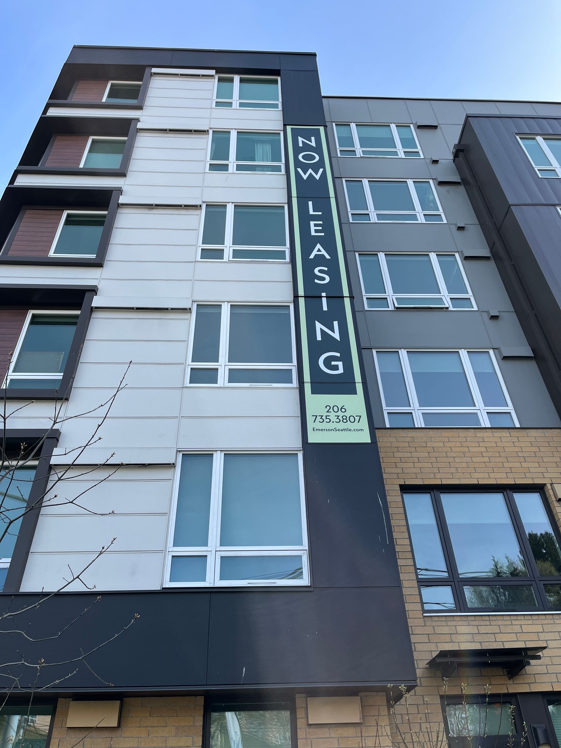 Apartment building