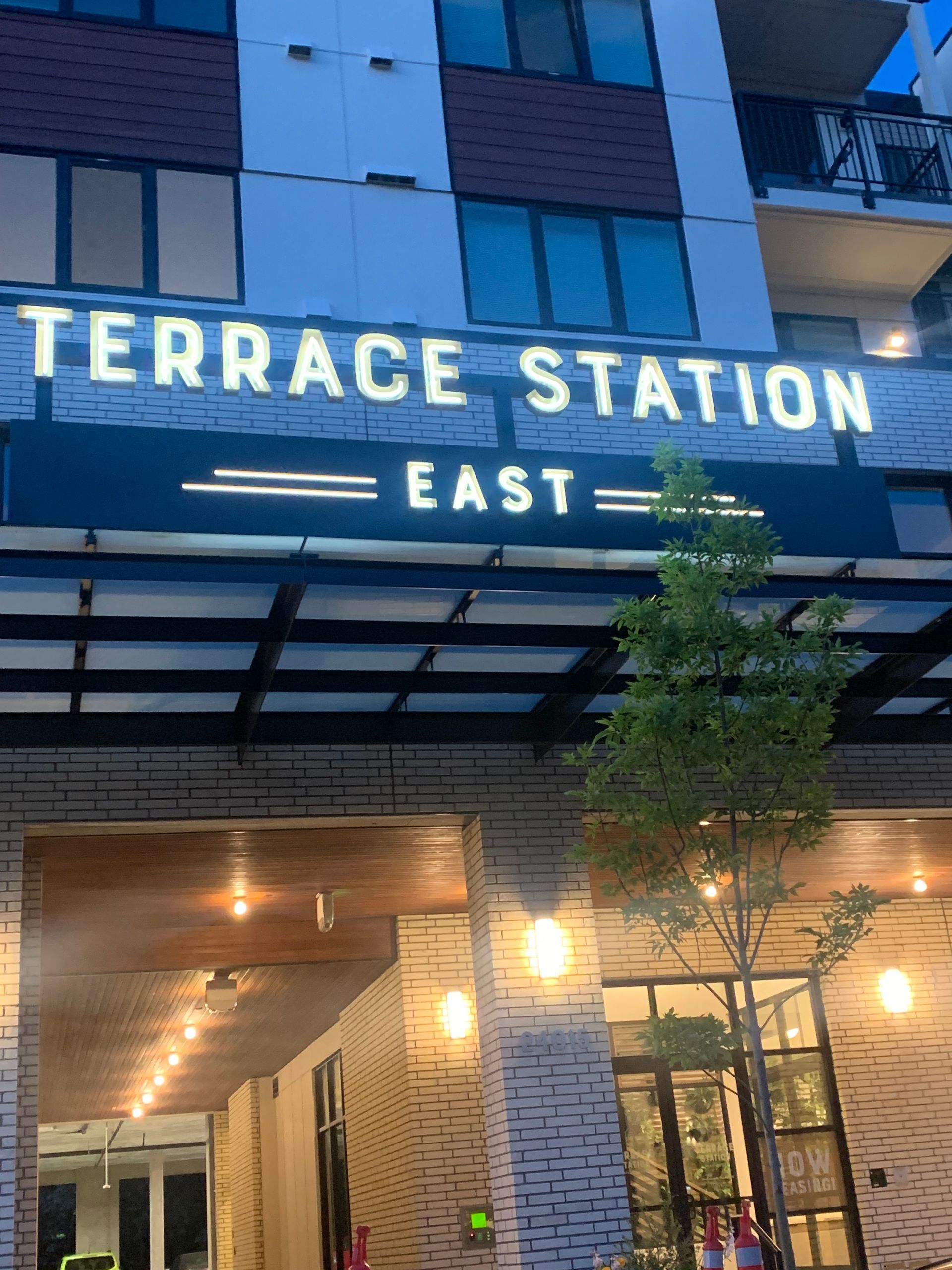 Building sign