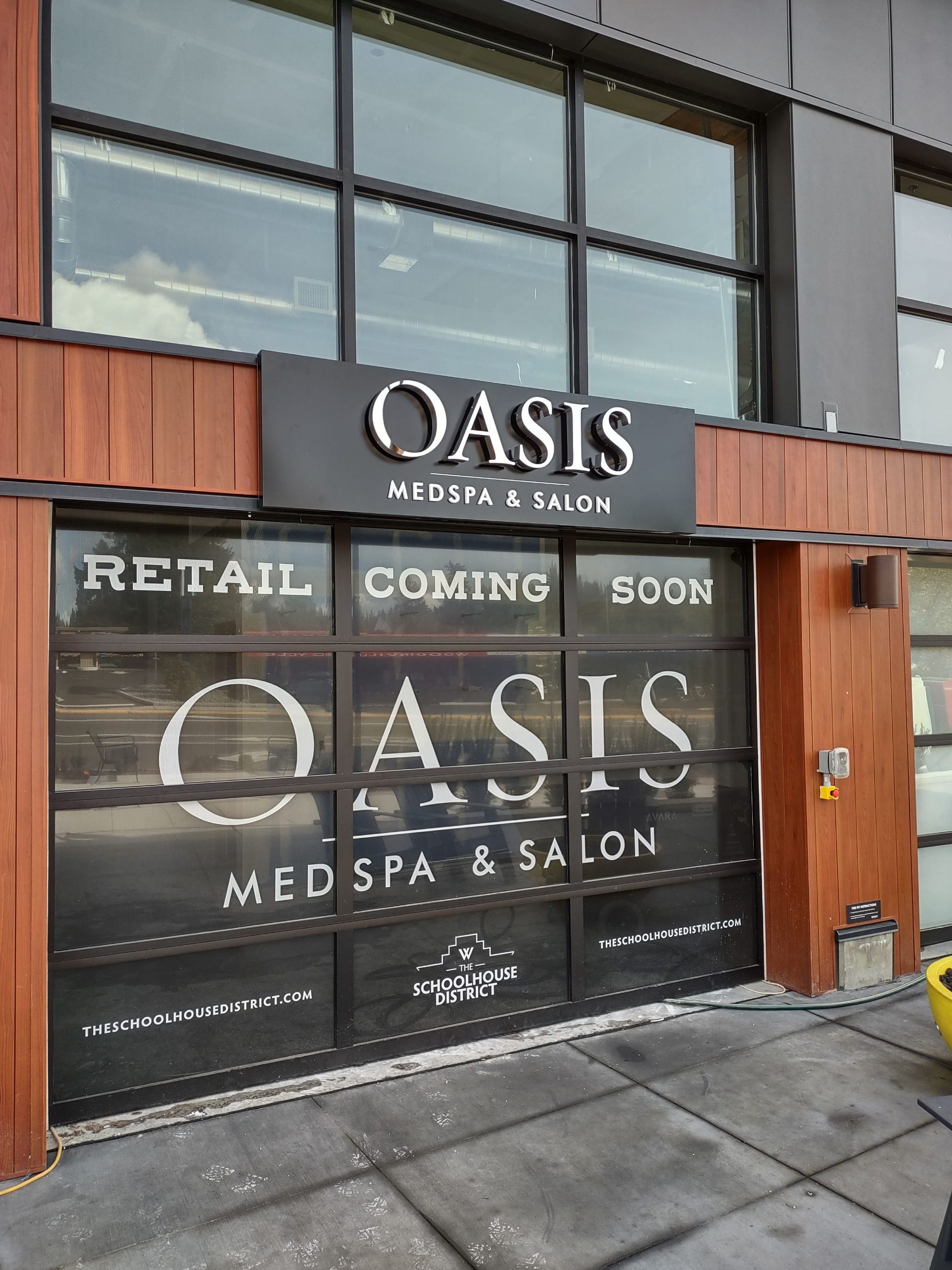 Salon sign