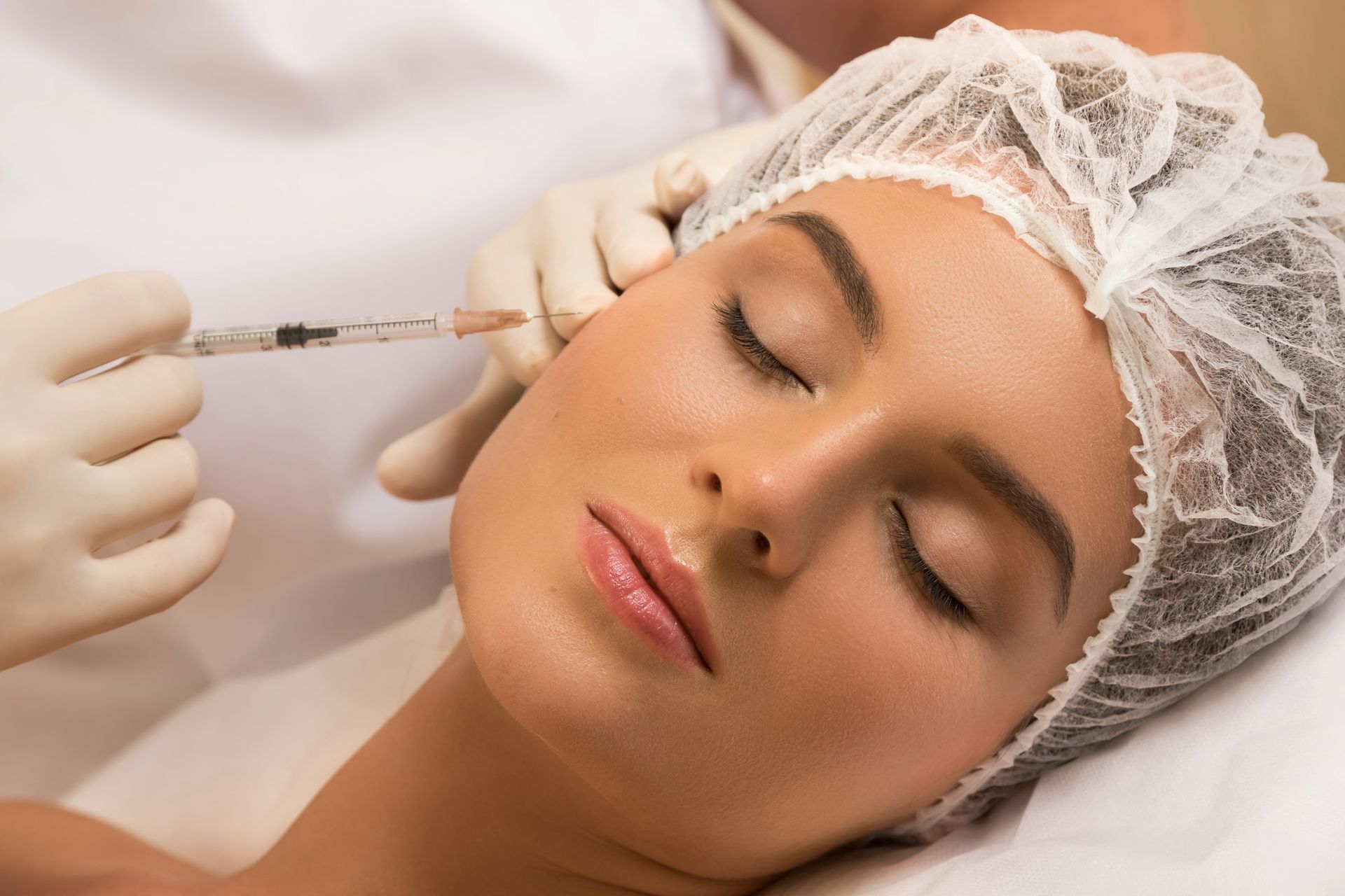 Harmonização facial deixa o rosto artificial