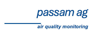 Logo pour Passam Ag, surveillance de la qualité de l'air ; texte bleu, trait sous le texte.
