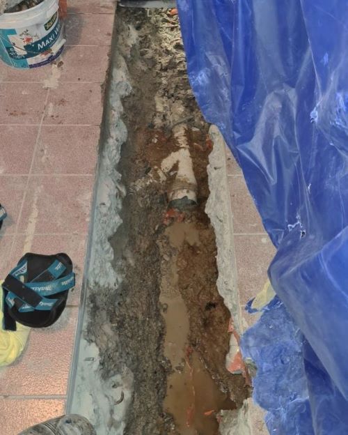 sewerage pipe replacement Highbury - blocked toilet drain