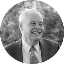 Tax Advisor Photo