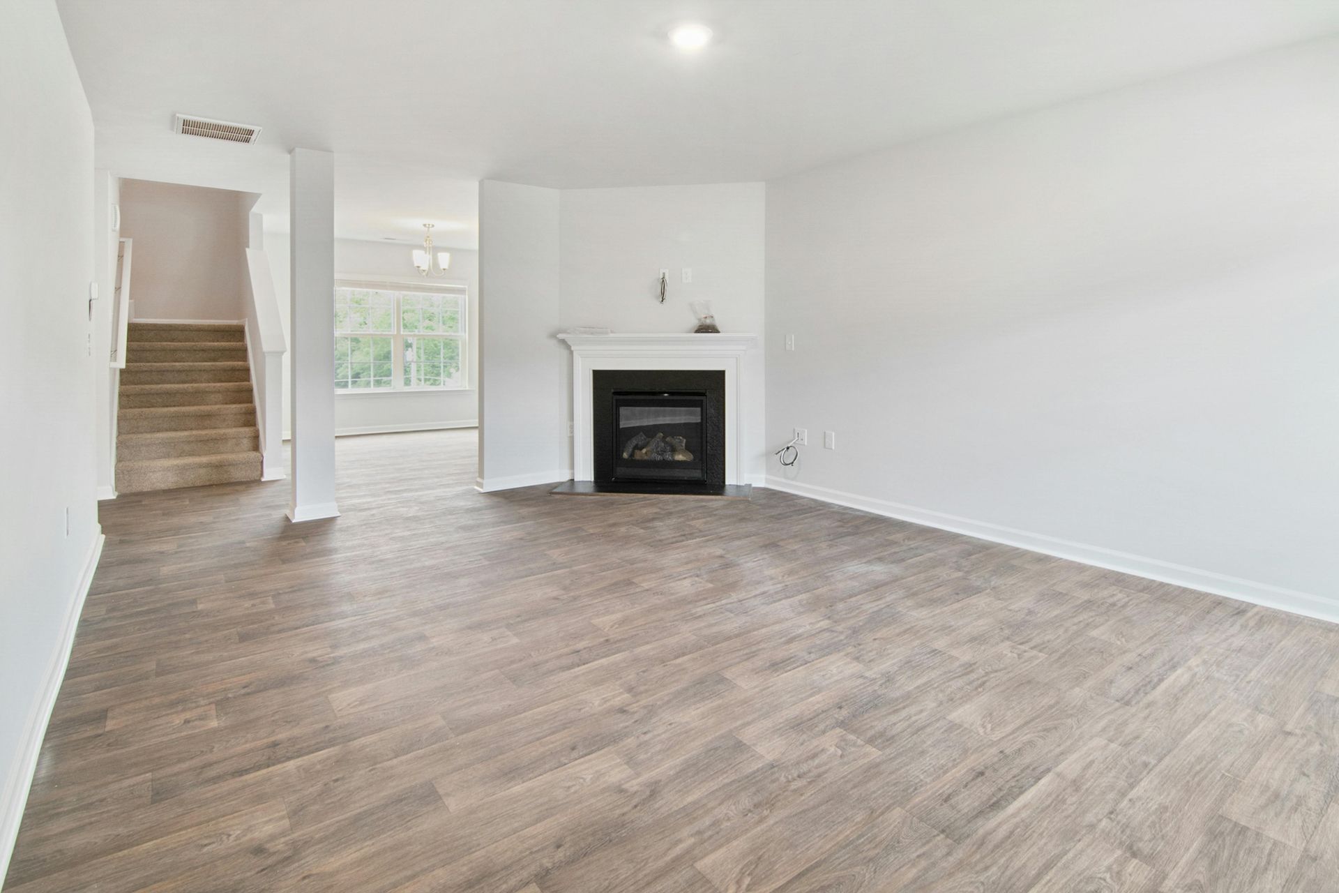 10 Remarkable Benefits of Hardwood Floors