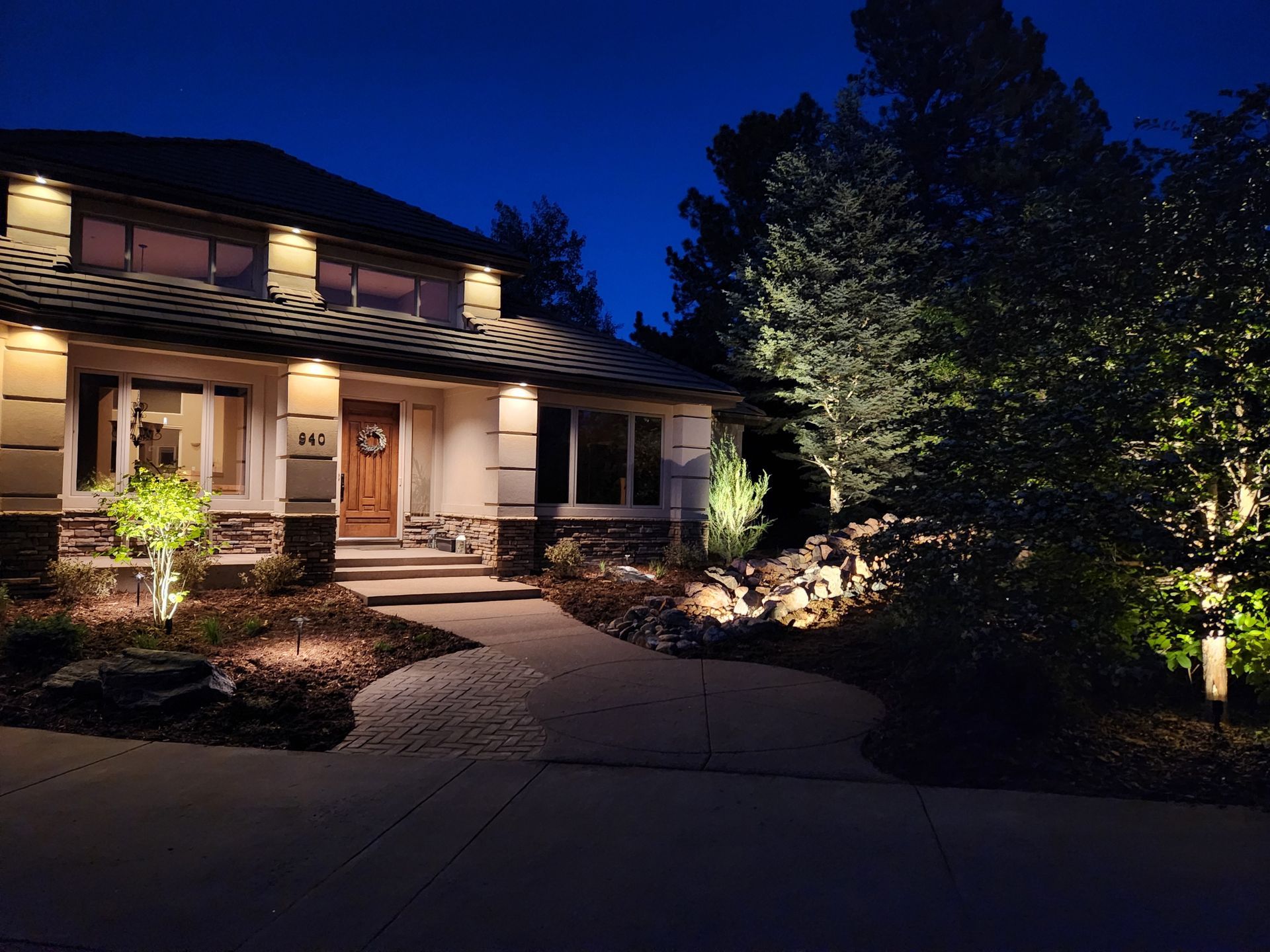 Professional accent lighting on home