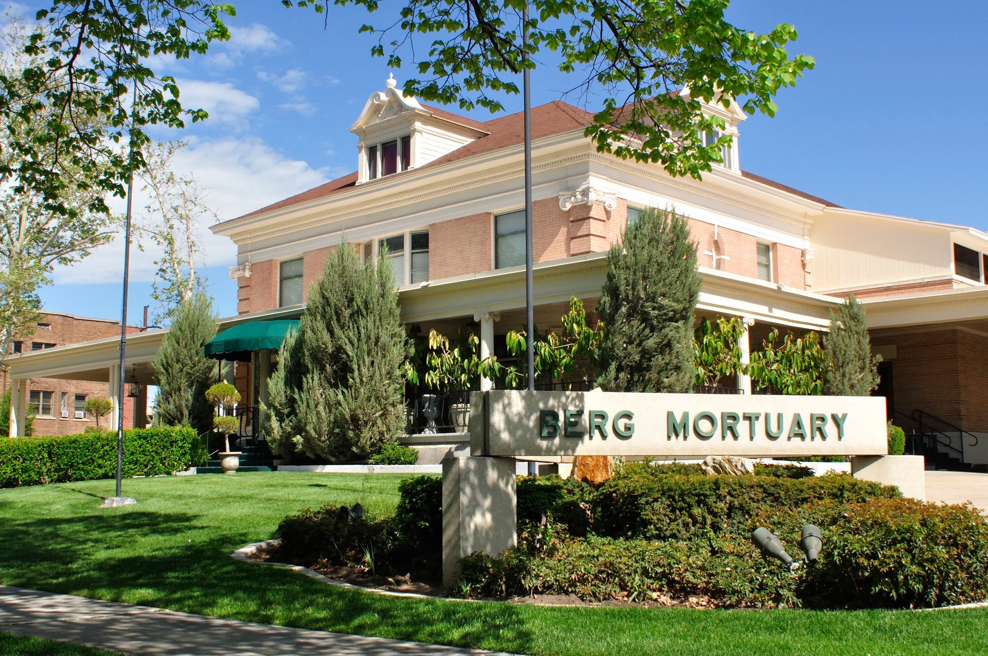 Berg Mortuary of Provo 185 East Center Street Provo Utah 84606