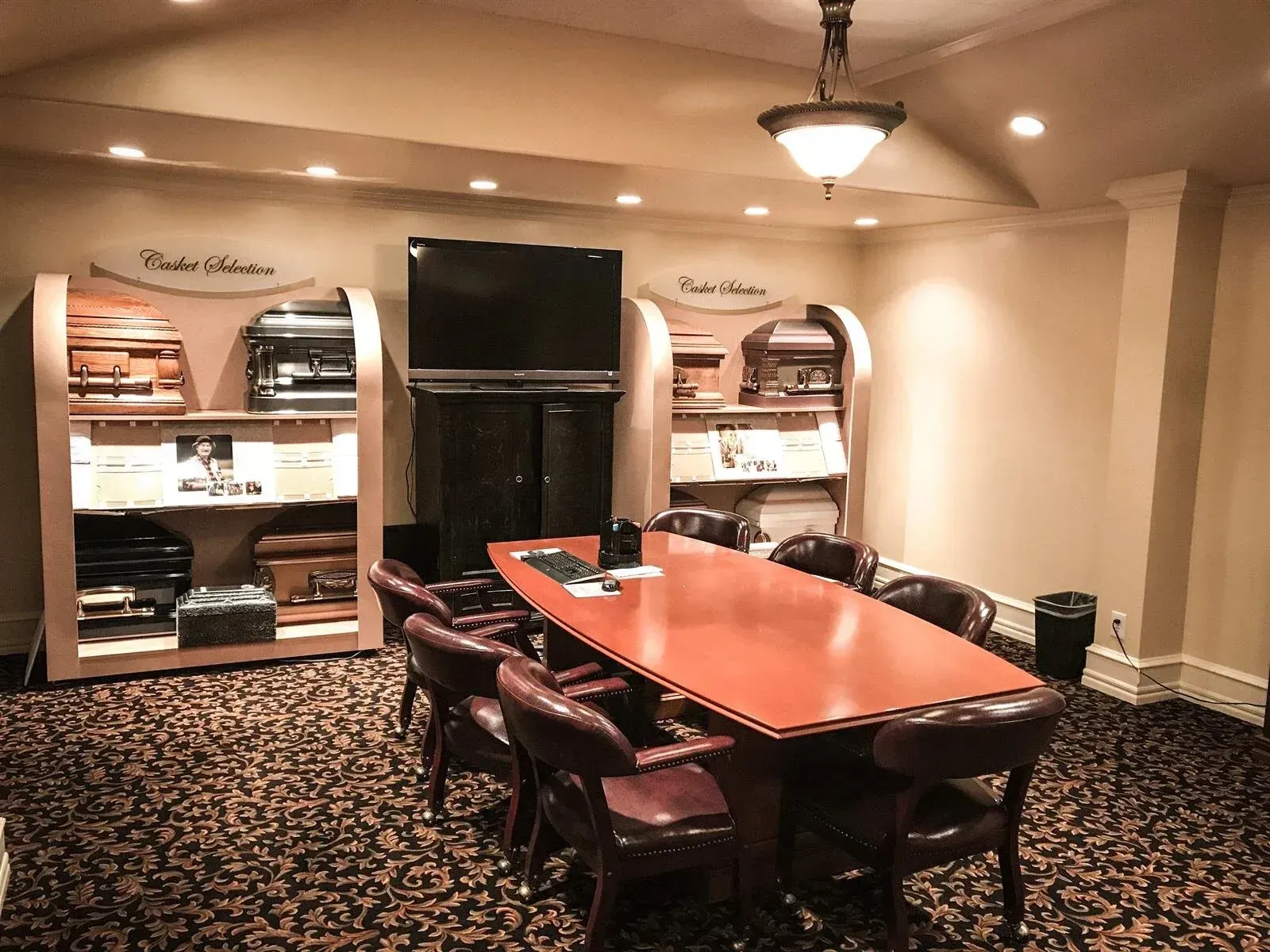 Berg Mortuary of Orem Arrangement Conference Room