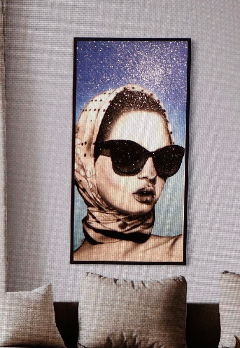 Diamond glass woman