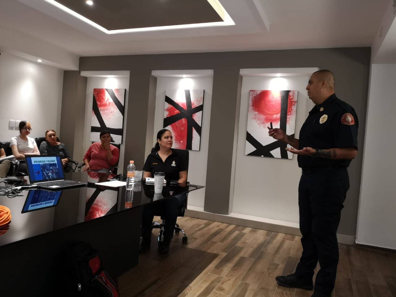 PATRONATO DE BOMBEROS DE HERMOSILLO - Vehículo tipo cisterna