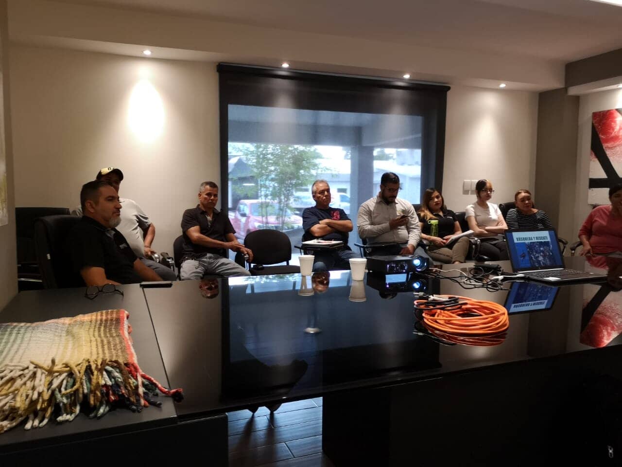 PATRONATO DE BOMBEROS DE HERMOSILLO - Vehículo pick up utilitario